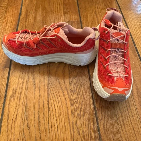 NWT HOKA Mafate Three2 Tomato Red - Picture 2 of 4